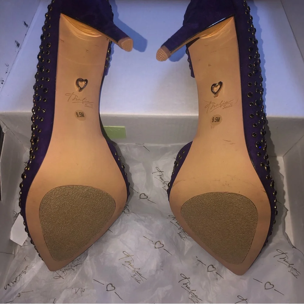 Thalia sodi 9 1/2 high heels plum
